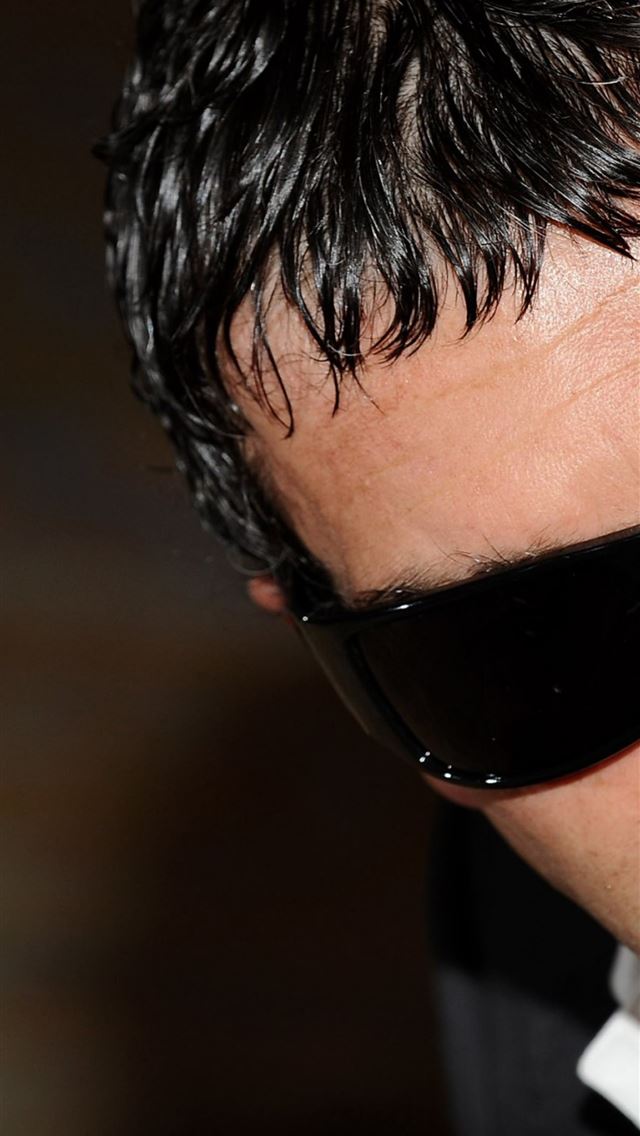 1284x2778 antonio banderas - antonio banderas iPhone Wallpaper