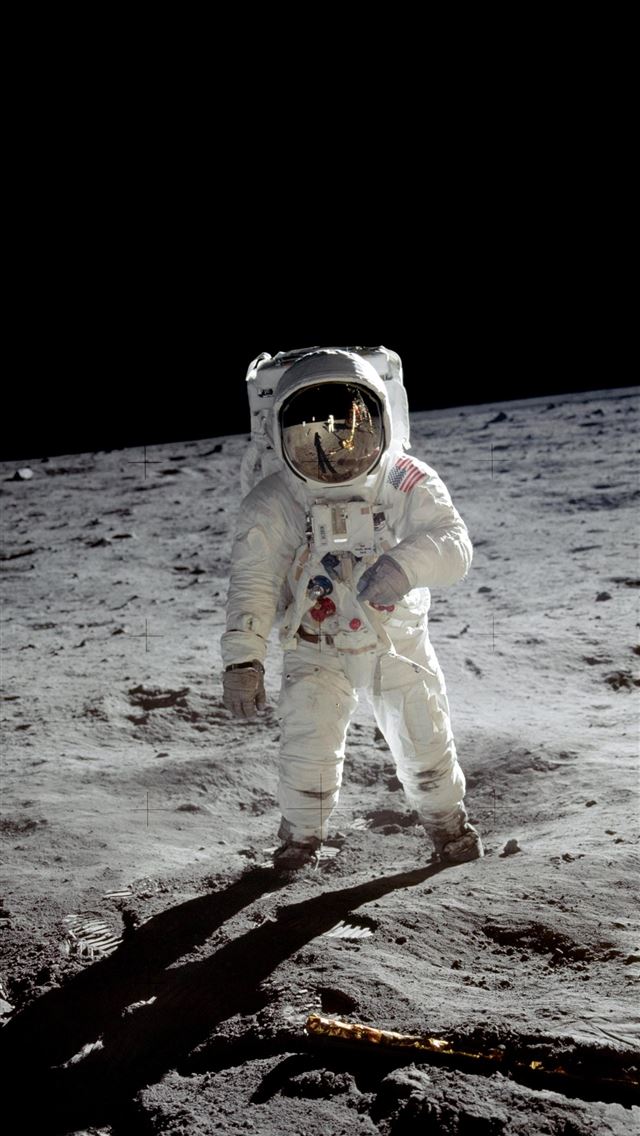 1284x2778 neil armstrong - neil armstrong iPhone Wallpaper
