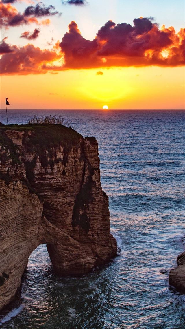 1284x2778 lebanon - lebanon iPhone Wallpaper