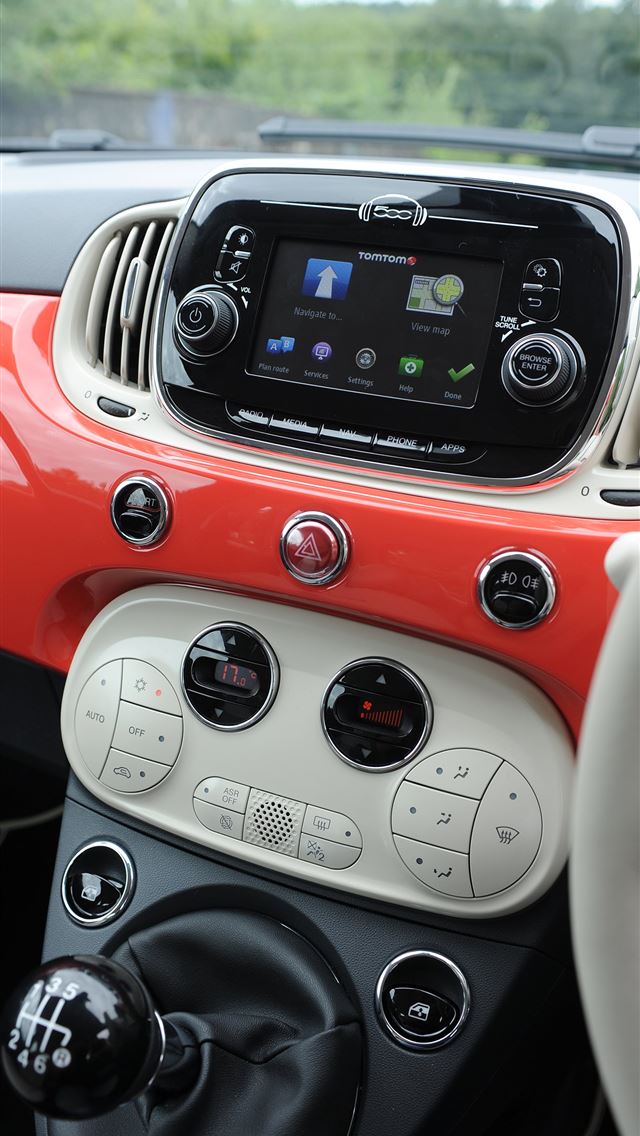 1284x2778 fiat 500 - fiat 500 iPhone Wallpaper