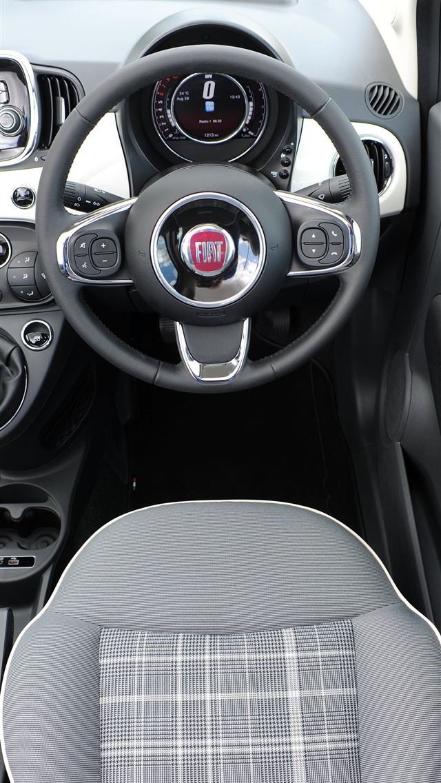 1284x2778 fiat 500 - fiat 500 iPhone Wallpaper