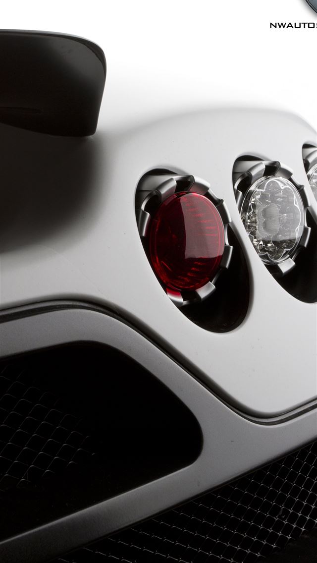 1284x2778 koenigsegg ccr - koenigsegg ccr iPhone Wallpaper