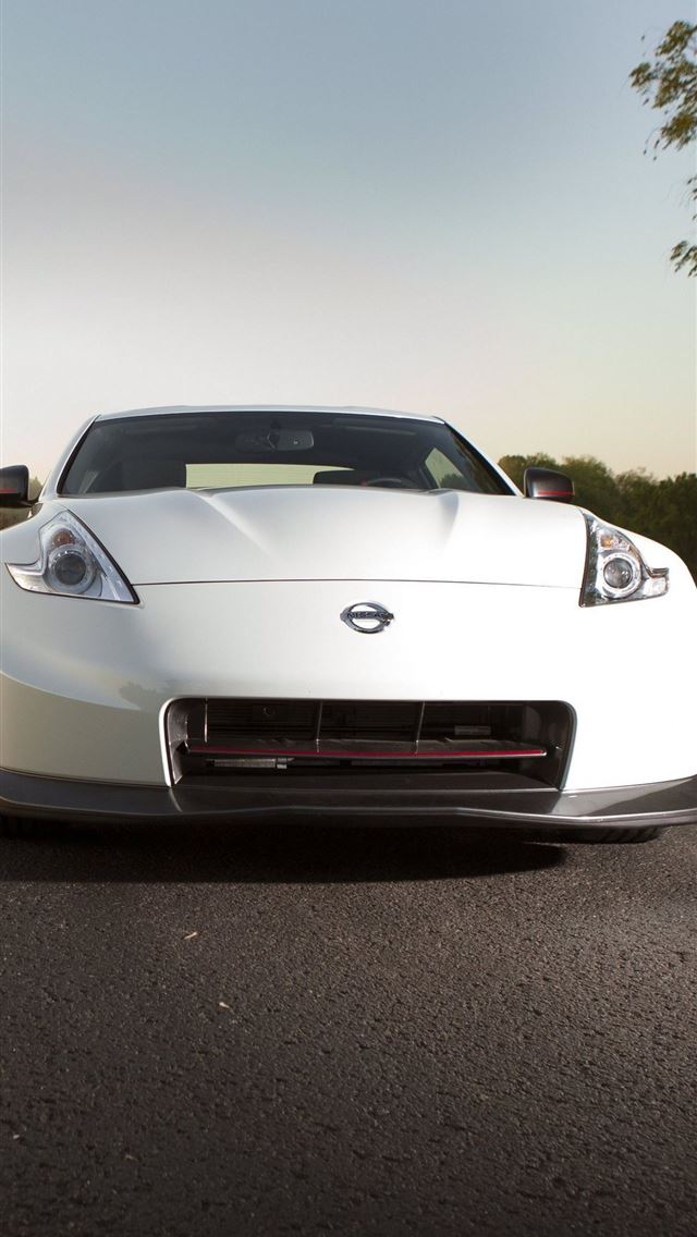 1284x2778 nissan z - nissan z iPhone Wallpaper