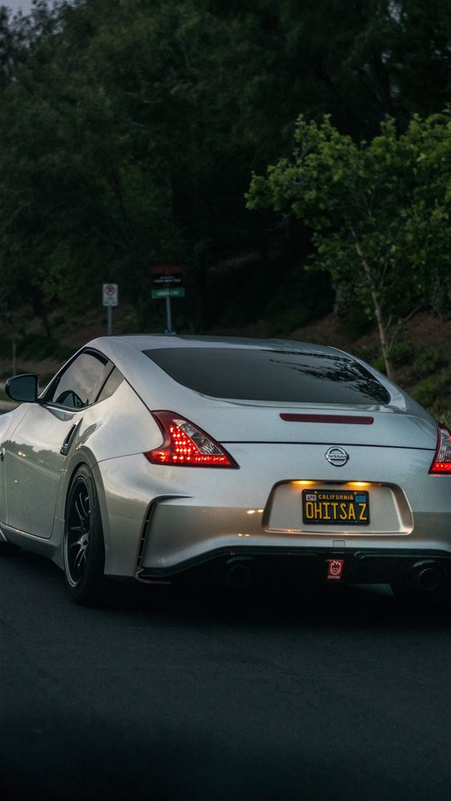 1284x2778 nissan z - nissan z iPhone Wallpaper