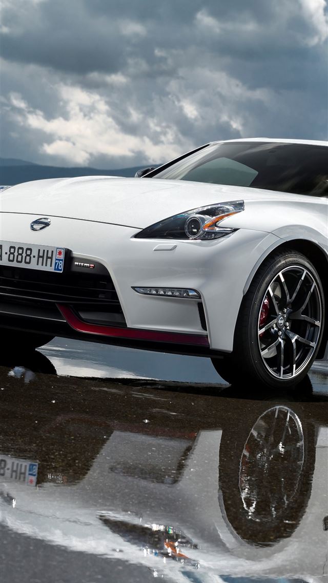 1284x2778 nissan z - nissan z iPhone Wallpaper