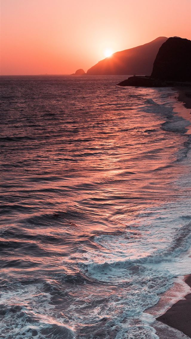 1284x2778 gold coast - gold coast iPhone Wallpaper