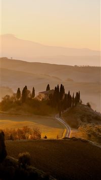 tuscan countryside wallpaper
