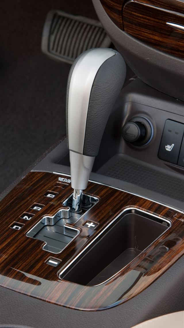 1284x2778 hyundai santa fe - hyundai santa fe iPhone Wallpaper