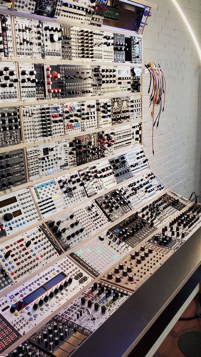1284x2778 synthesizer - synthesizer iPhone Wallpaper