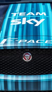 jaguar f pace svr wallpaper