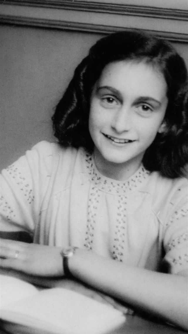 1125x2436 anne frank - anne frank iPhone Wallpaper