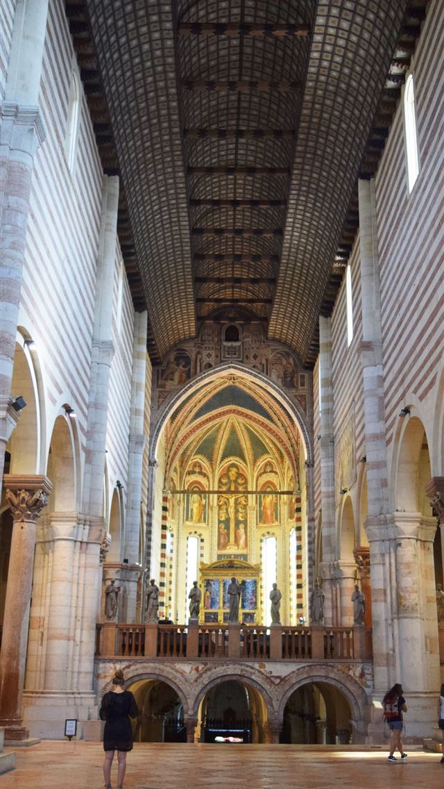 1284x2778 verona - verona iPhone Wallpaper