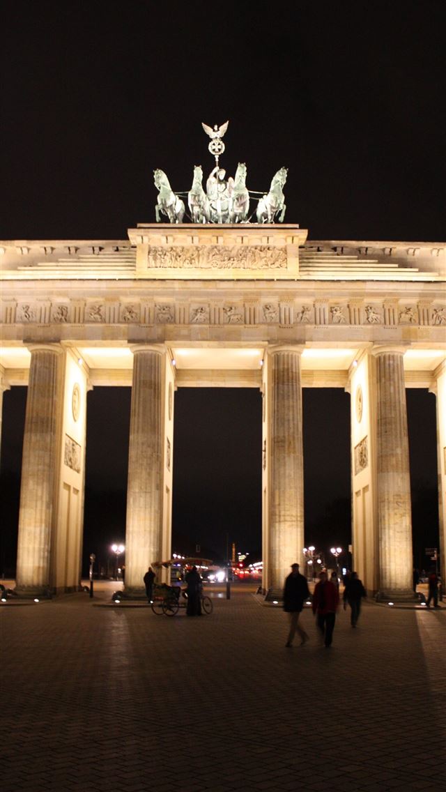 1284x2778 brandenburg gate - brandenburg gate iPhone Wallpaper