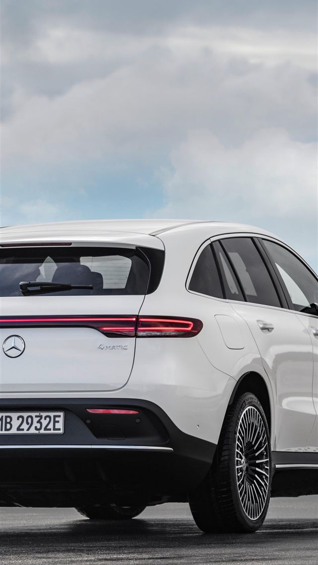 1284x2778 mercedes eqc - mercedes eqc iPhone Wallpaper