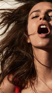 emily ratajkowski wallpaper