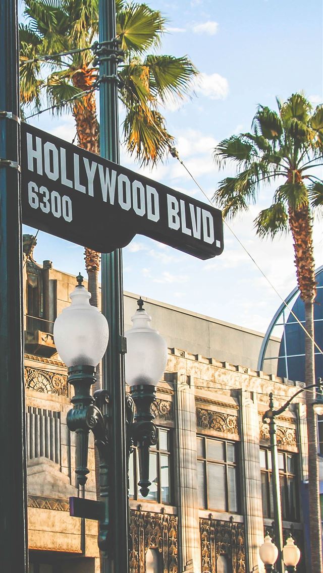 1284x2778 hollywood sign - hollywood sign iPhone Wallpaper