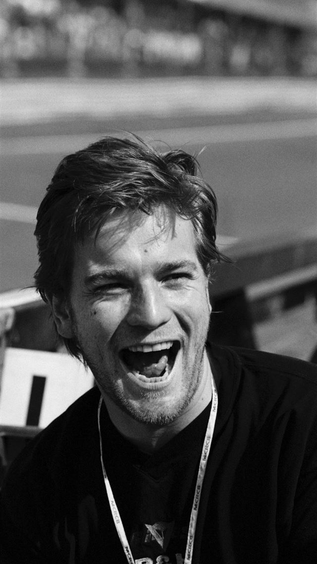 1125x2436 ewan mcgregor - ewan mcgregor iPhone Wallpaper