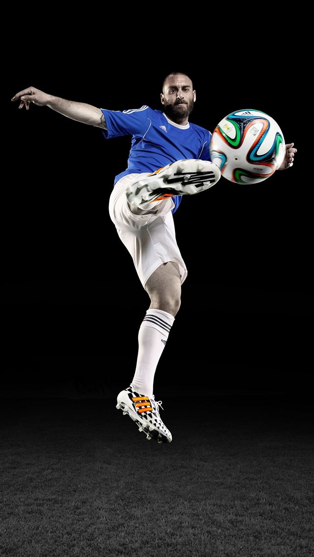 1284x2778 de rossi - de rossi iPhone Wallpaper
