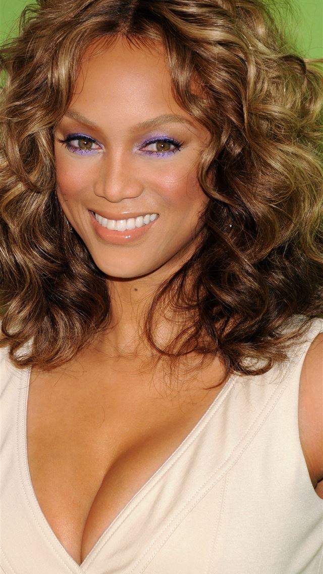 1284x2778 tyra banks - tyra banks iPhone Wallpaper