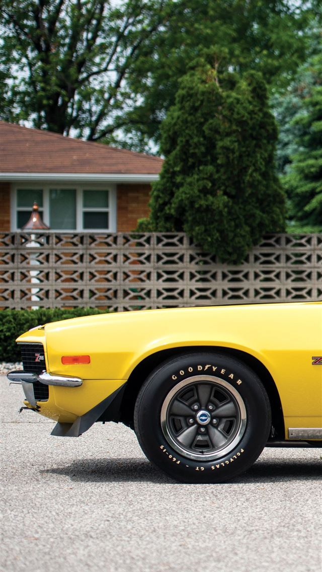 1284x2778 chevrolet camaro z28 - chevrolet camaro z28 iPhone Wallpaper