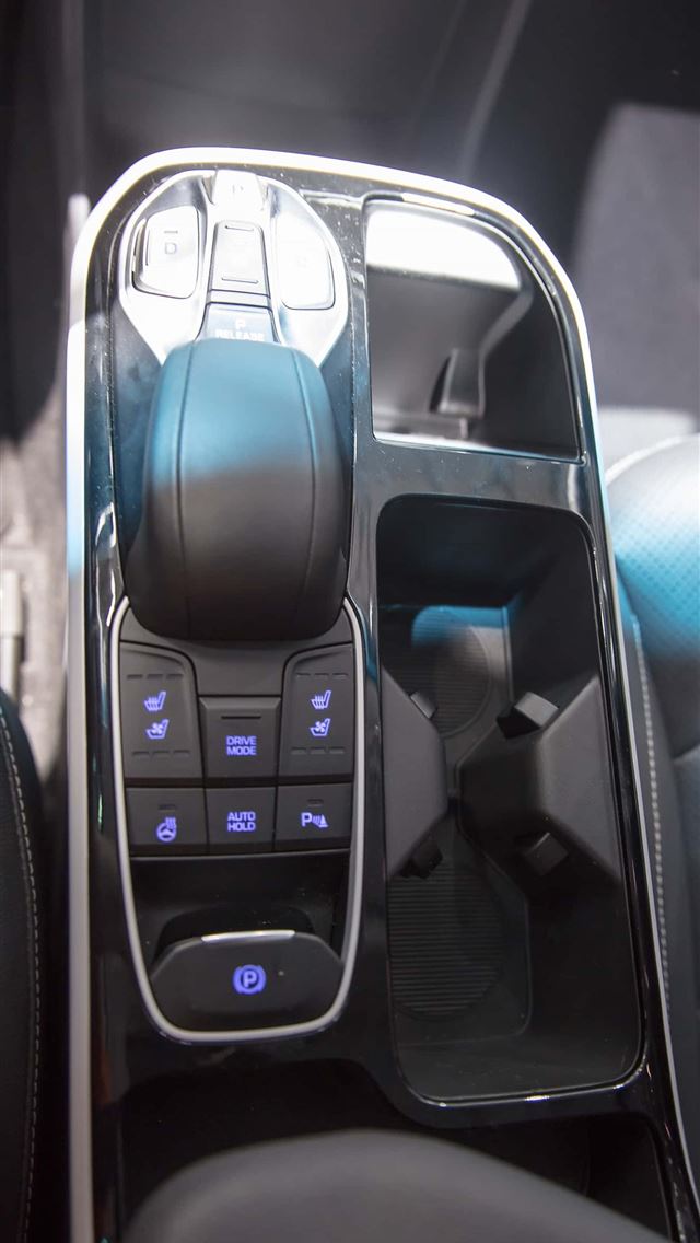 1284x2778 hyundai ioniq - hyundai ioniq iPhone Wallpaper