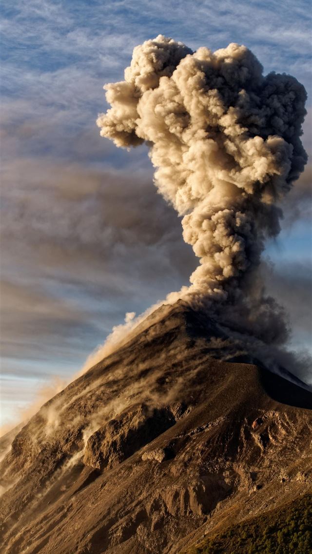 1284x2778 taal volcano - taal volcano iPhone Wallpaper