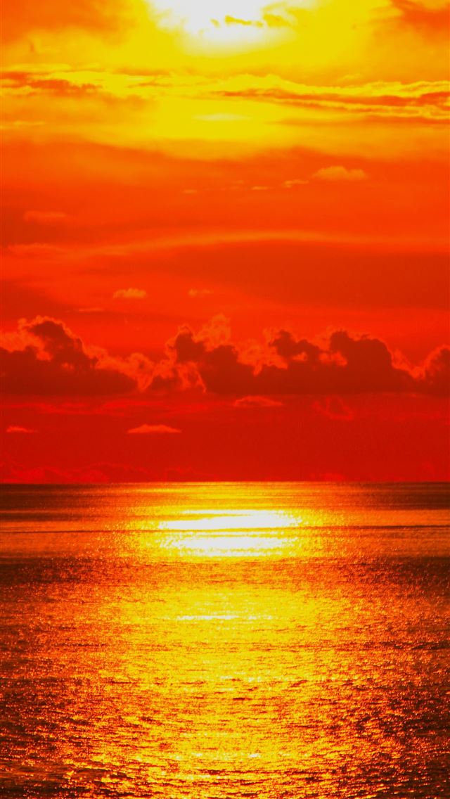 1284x2778 taal volcano - taal volcano iPhone Wallpaper