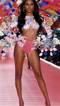 jasmine tookes wallpaper