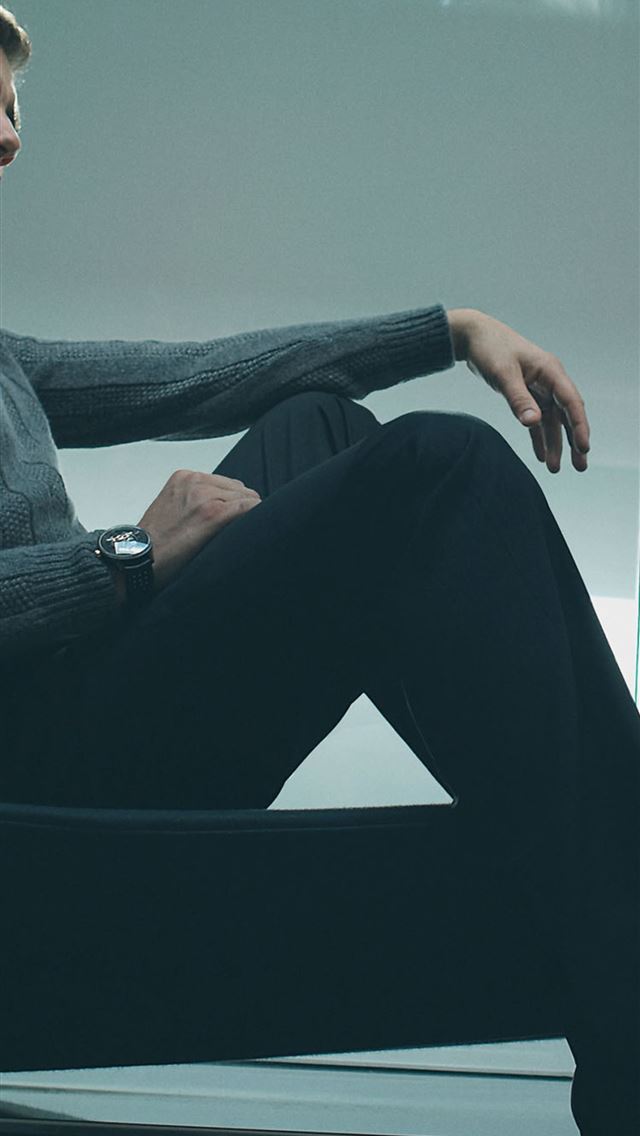 1284x2778 clive owen - clive owen iPhone Wallpaper