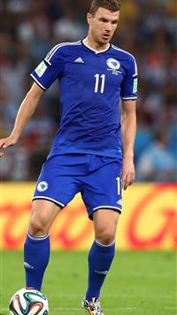 edin dzeko wallpaper