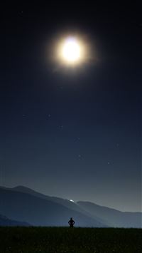 quarter moon wallpaper