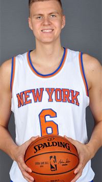 kristaps porzingis wallpaper