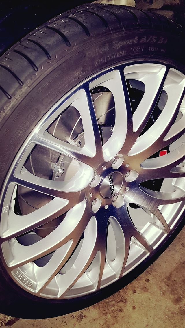 1284x2778 audi sq2 - audi sq2 iPhone Wallpaper