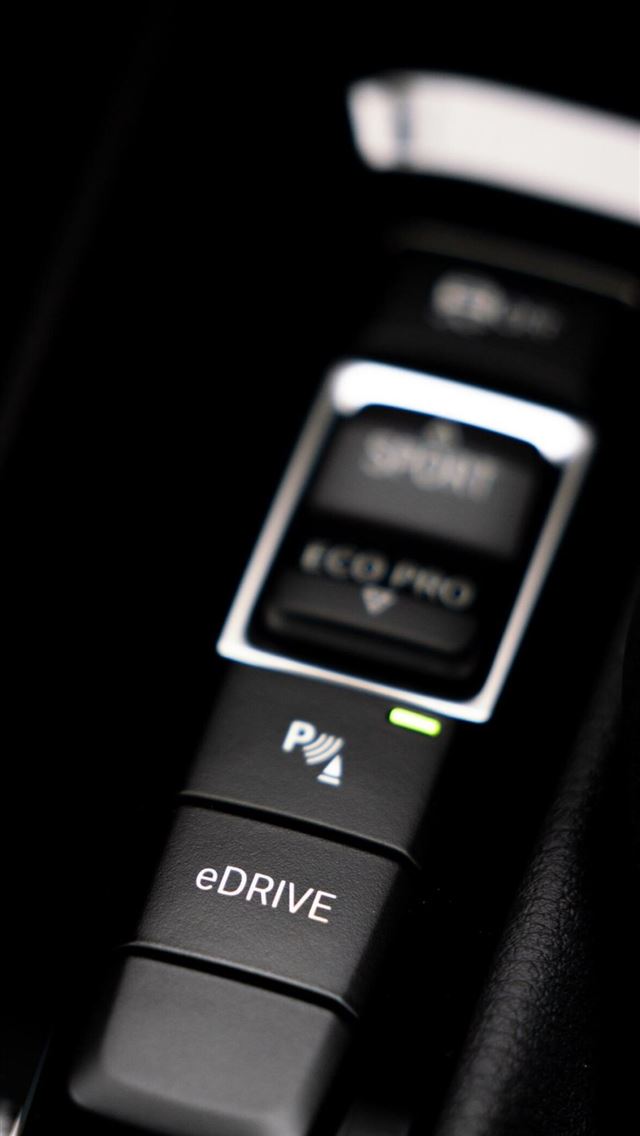 1125x2436 bmw x3 xdrive30e - bmw x3 xdrive30e iPhone Wallpaper