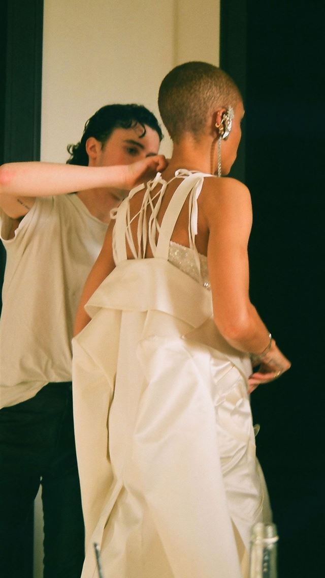 1284x2778 adwoa aboah - adwoa aboah iPhone Wallpaper