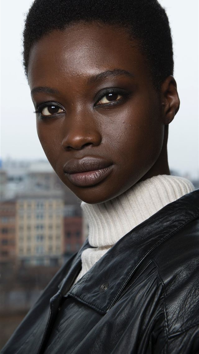 1284x2778 duckie thot - duckie thot iPhone Wallpaper