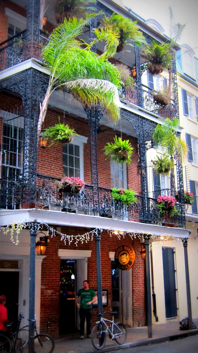 1284x2778 french quarter -  iPhone Wallpaper