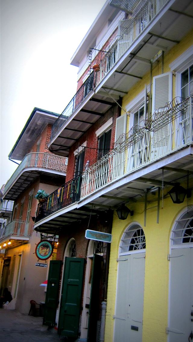 1284x2778 french quarter -  iPhone Wallpaper