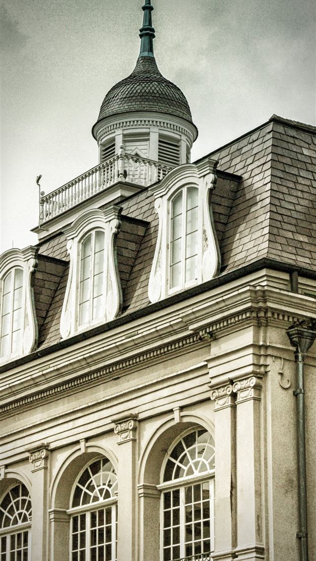 1284x2778 french quarter -  iPhone Wallpaper