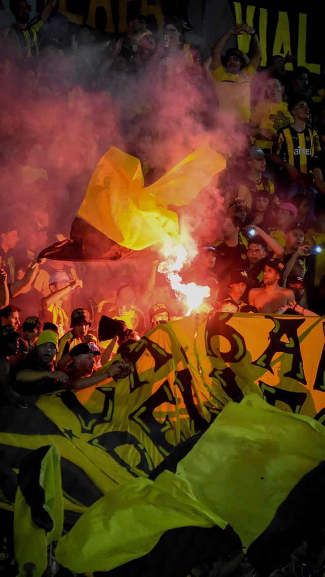 1284x2778 club atletico penarol - club atletico penarol iPhone Wallpaper