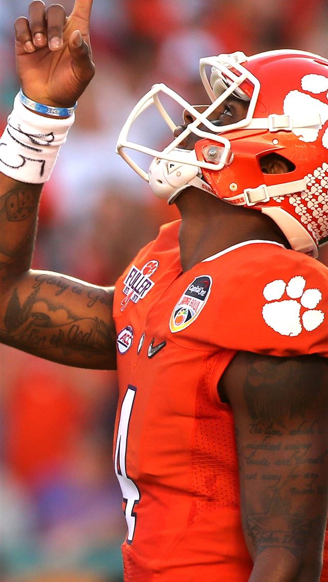 1284x2778 deshaun watson -  iPhone Wallpaper