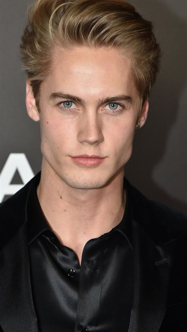 1125x2436 lucky blue smith - lucky blue smith iPhone Wallpaper