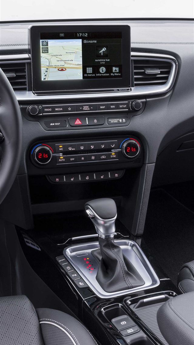 1284x2778 kia ceed sw - kia ceed sw iPhone Wallpaper