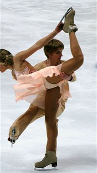 ice dancing wallpaper