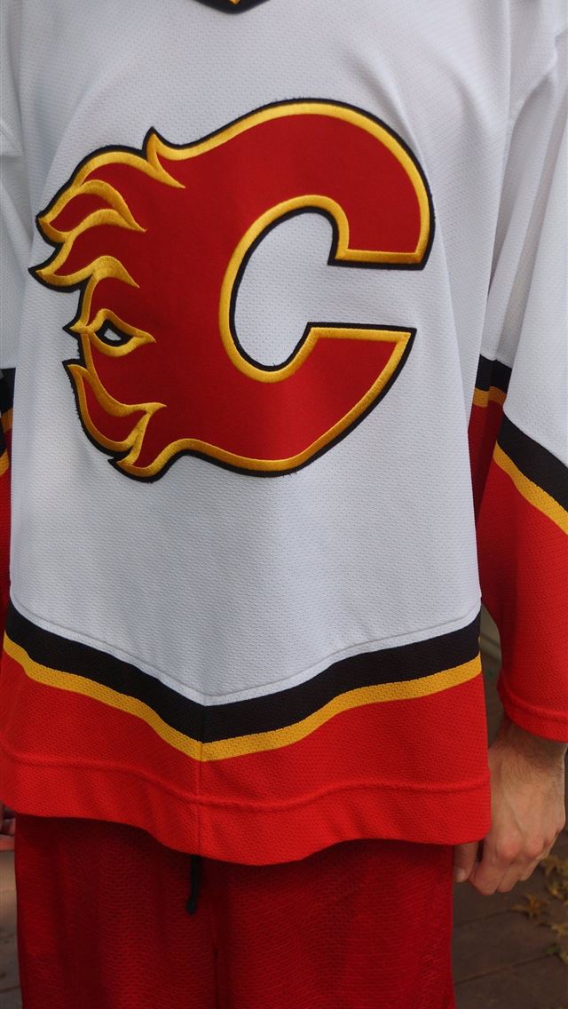 1284x2778 calgary flames - calgary flames iPhone Wallpaper