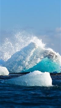 arctic assassin fortnite wallpaper