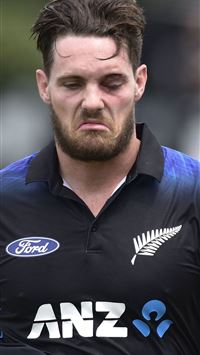 lucas paqueta wallpaper