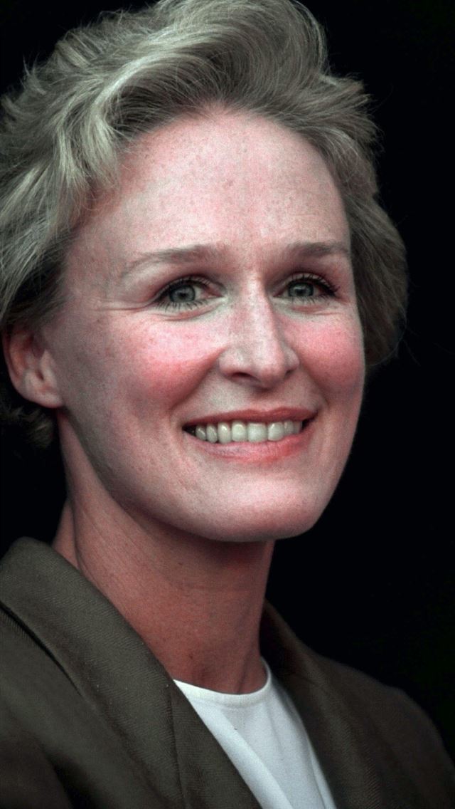 1284x2778 glenn close - glenn close iPhone Wallpaper