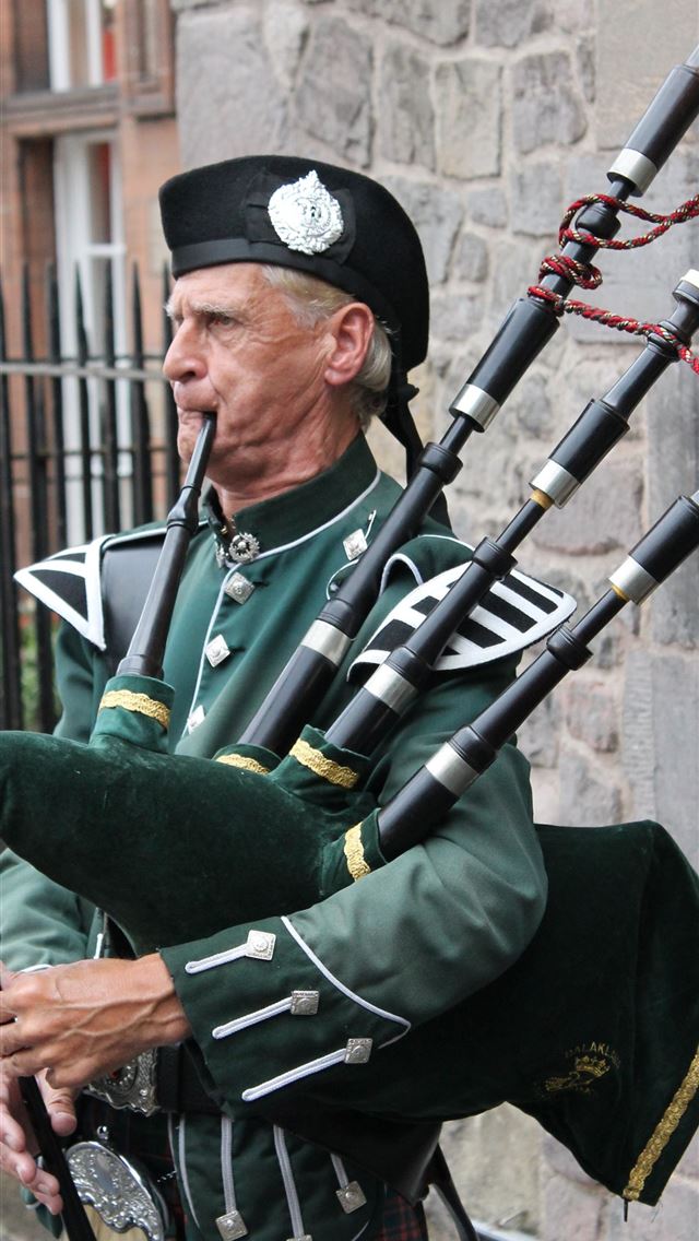 1284x2778 bagpipes - bagpipes iPhone Wallpaper