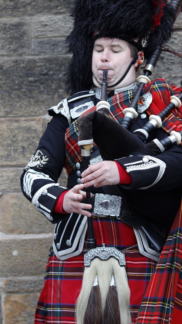 1284x2778 bagpipes - bagpipes iPhone Wallpaper